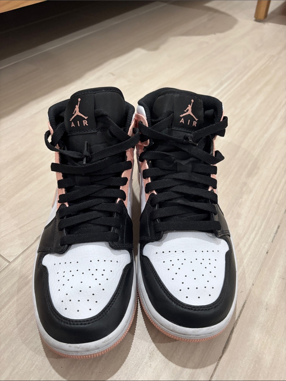Air Jordan 1 Mid 'Crimson Tint' - Picture 8 of 11